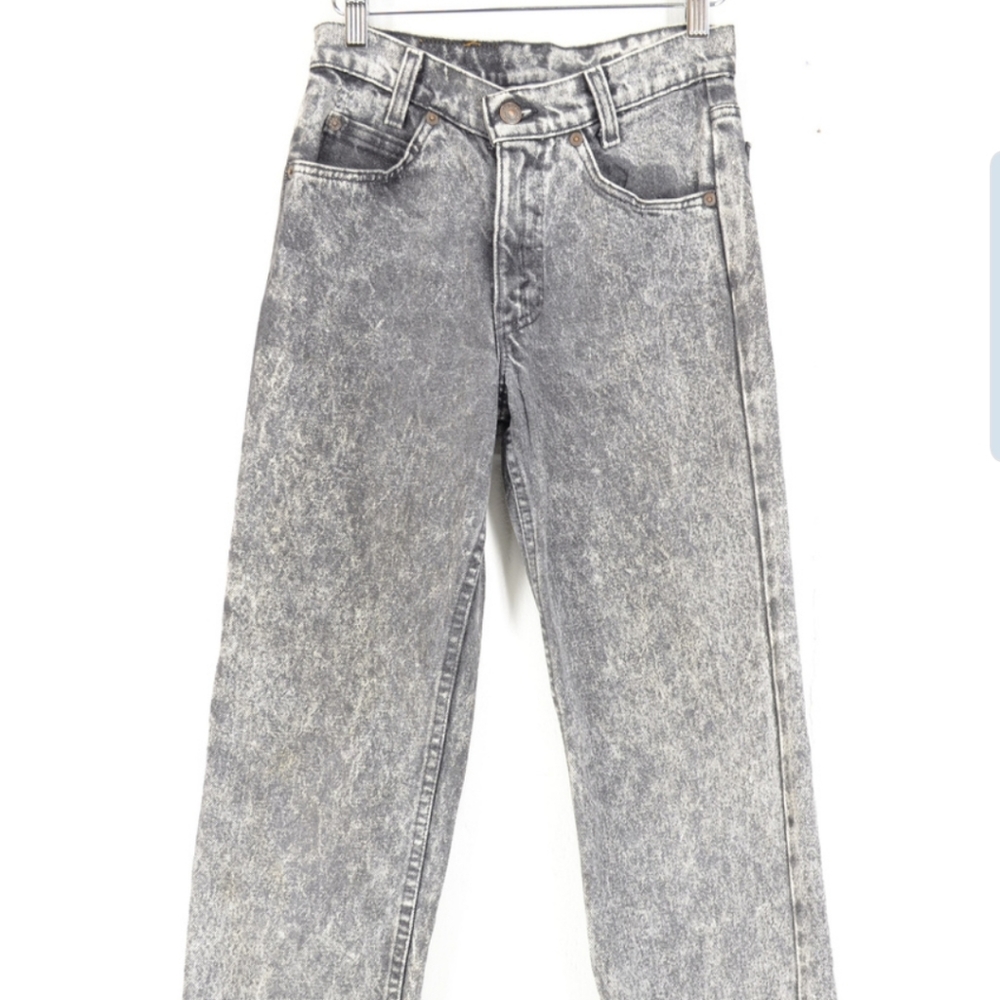 Vintage Levi's student fit acid wash jeans